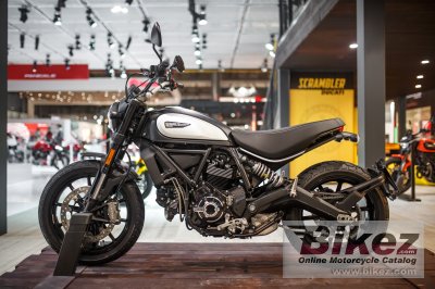 Ducati Scrambler Icon Dark