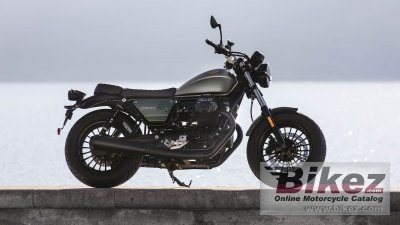 Moto Guzzi V9 Bobber Centenario